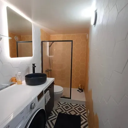 아파트 Appartement, Montmartre